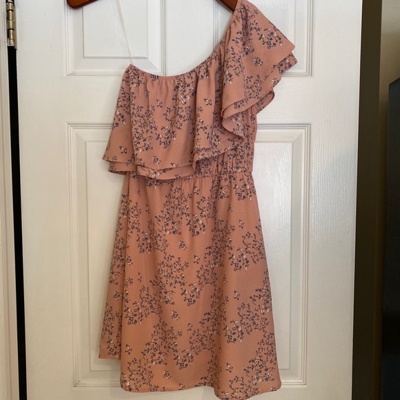 SOLD 4 for $20 / LUSH Floral Dress - Picture 4 of 6